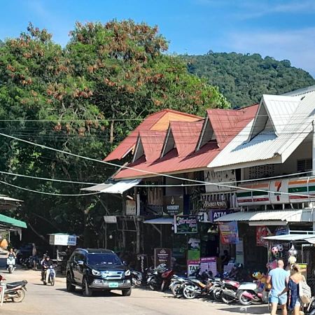Nin Kantiang Bay Koh Lanta Bagian luar foto